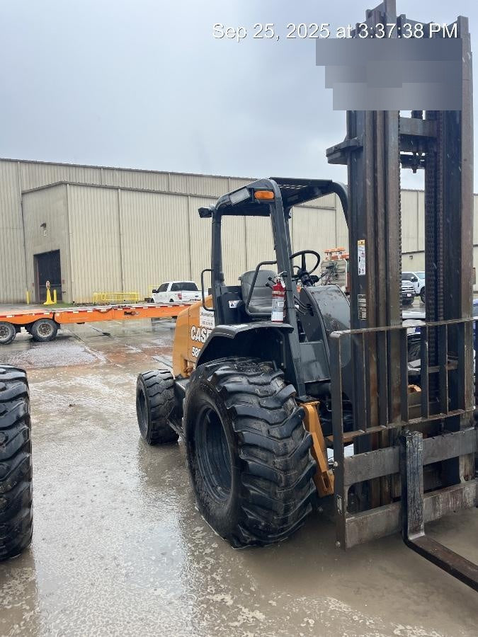 2019 CASE 588H