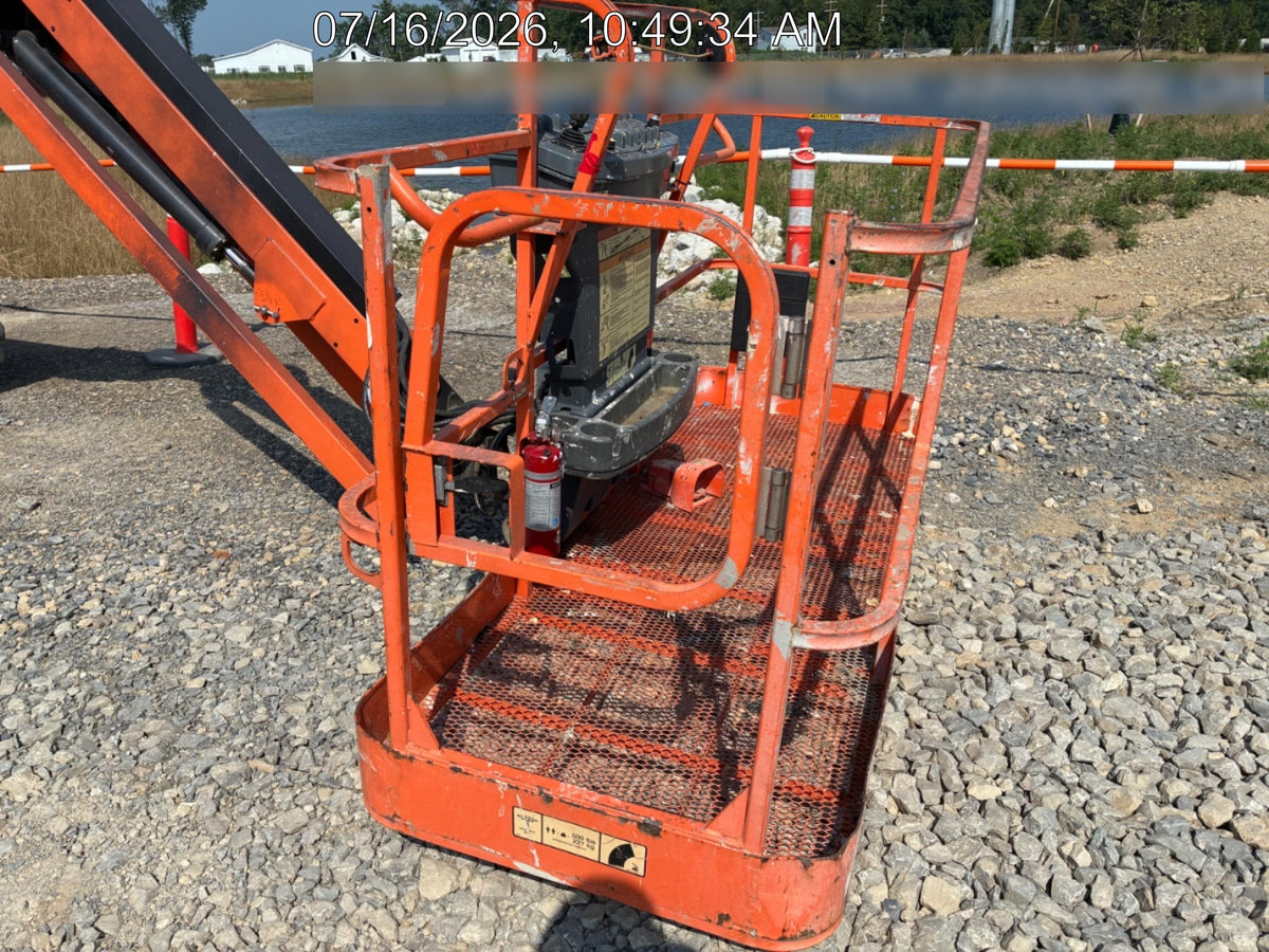 2021 JLG 600AJ