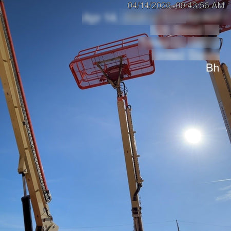 2019 JLG 400S