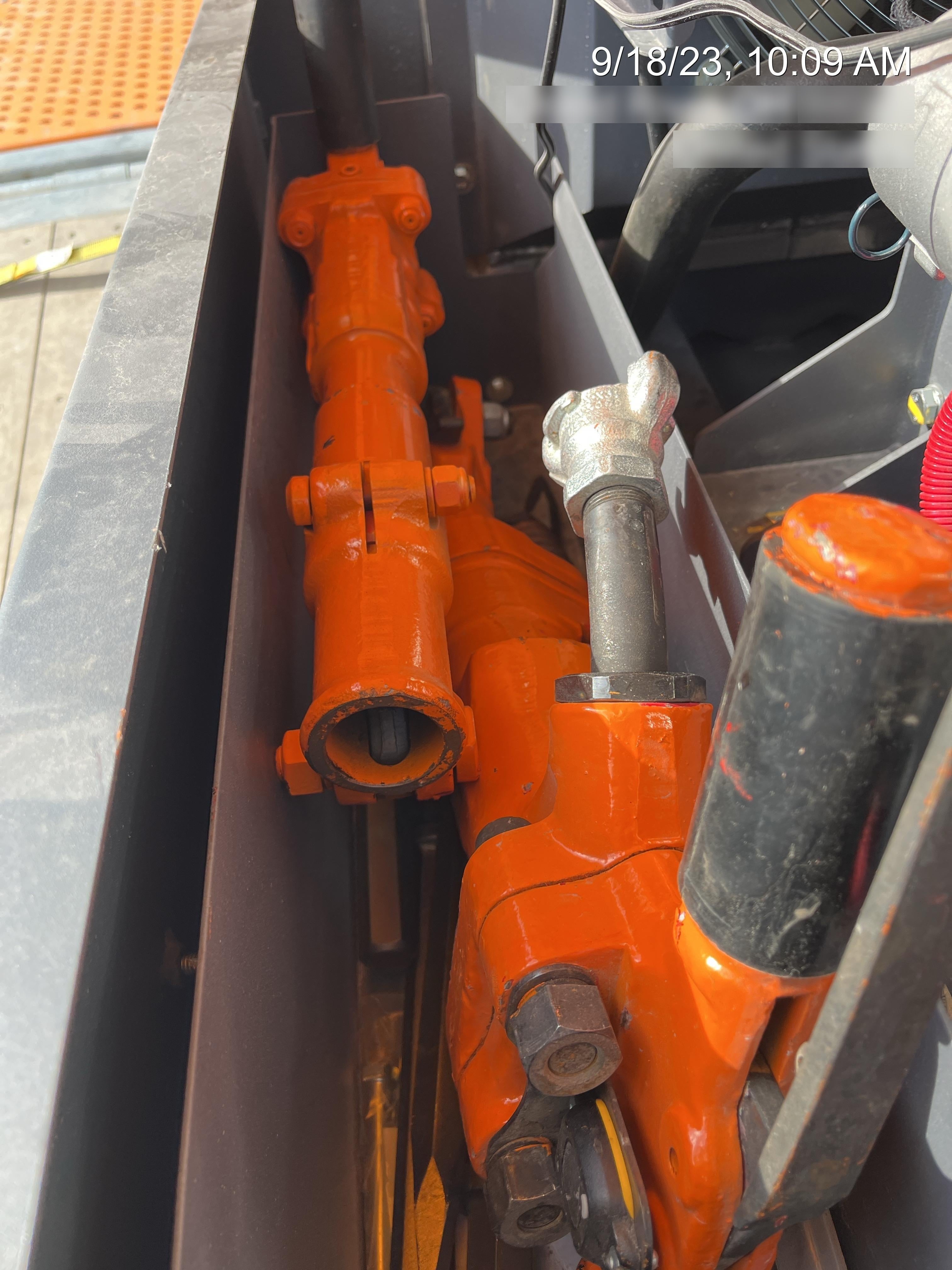 2023 MICHIGAN PNEUMATIC ES-TPB60-118-TRACKER