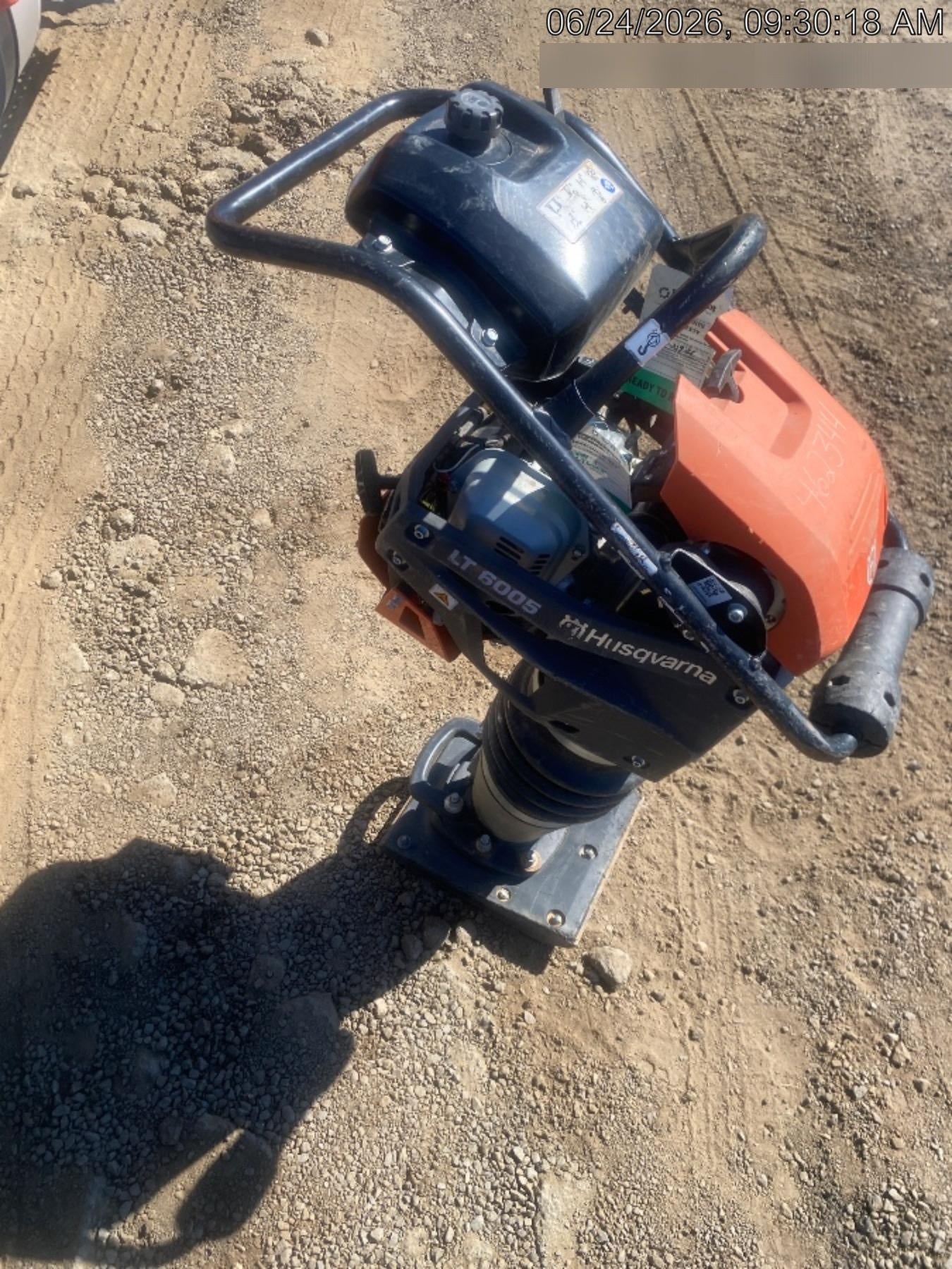 2024 HUSQVARNA LT6005
