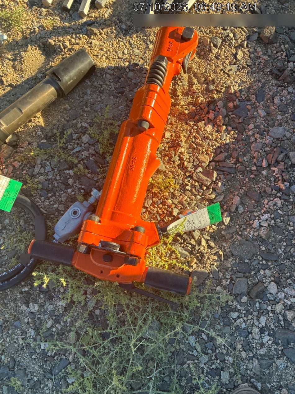2024 MICHIGAN PNEUMATIC ES-TPB90-118-TRACKER