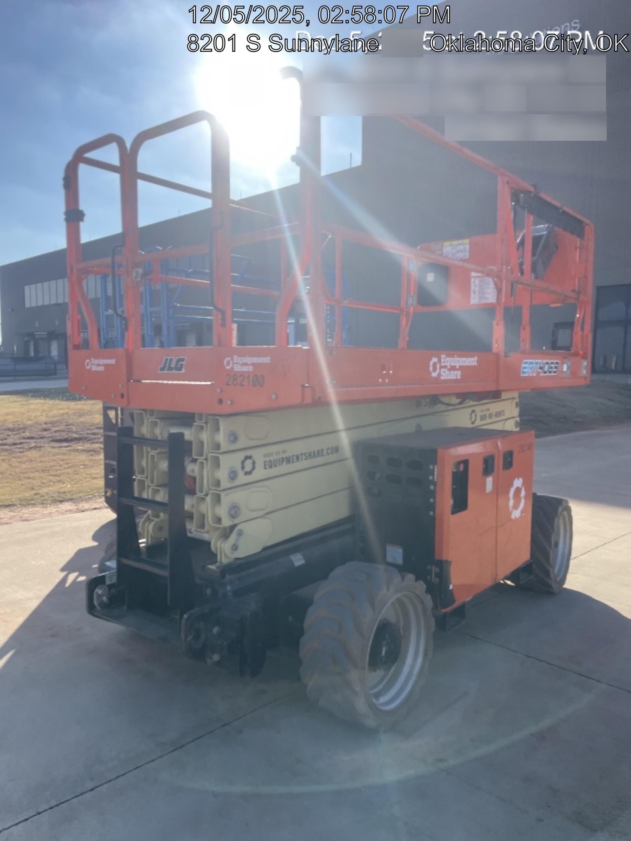 2022 JLG ERT4069