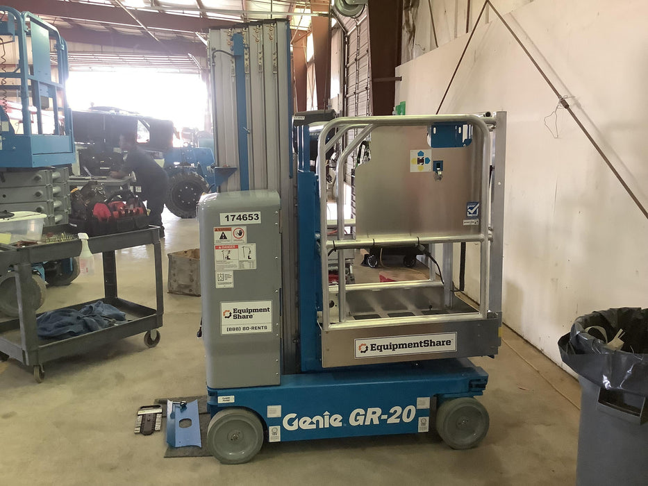 2021 GENIE GR-20