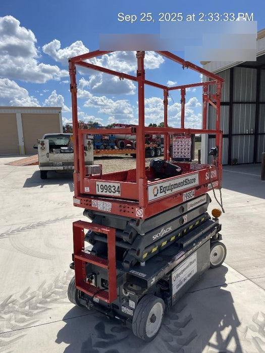 2021 SKYJACK SJ3219