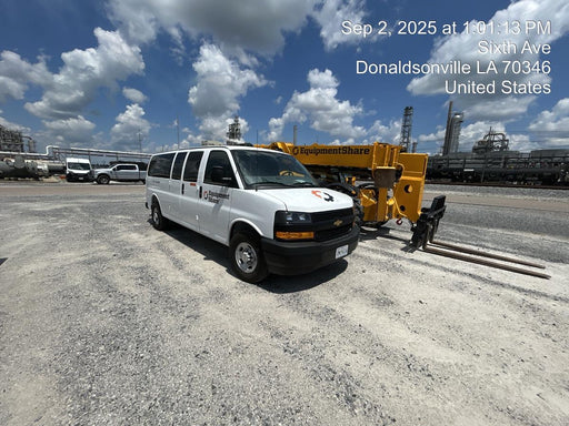 2025 CHEVROLET Express Van - Rental