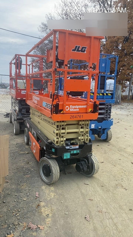 2022 JLG ES2632