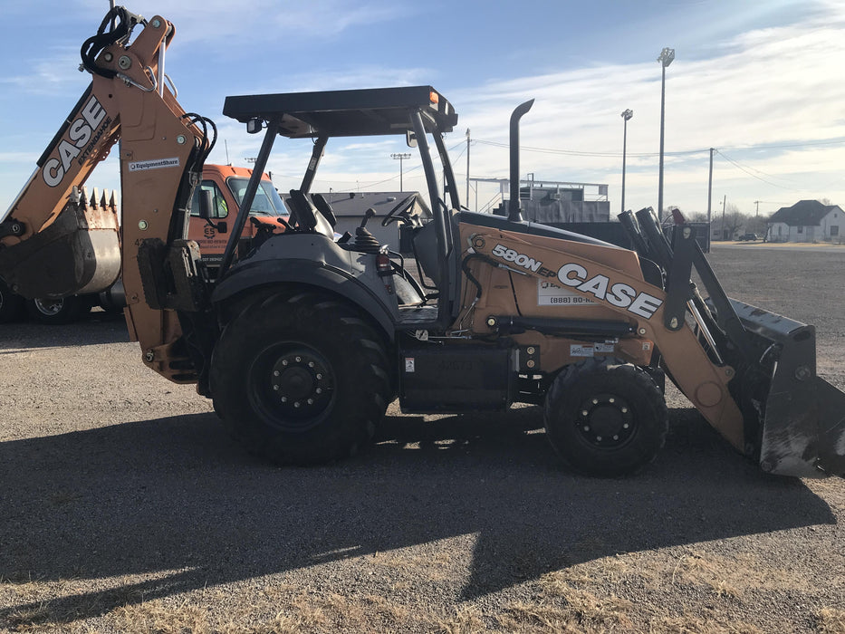 2019 CASE 580N EP - Extendable Backhoe