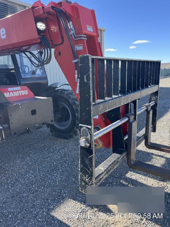 2021 MANITOU MTA8044