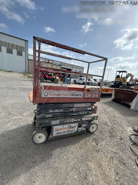 2018 SKYJACK SJIII-3219