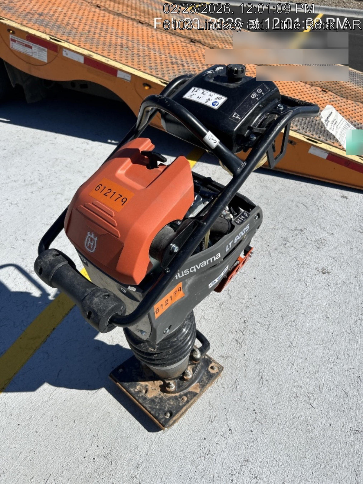 2025 HUSQVARNA LT6005