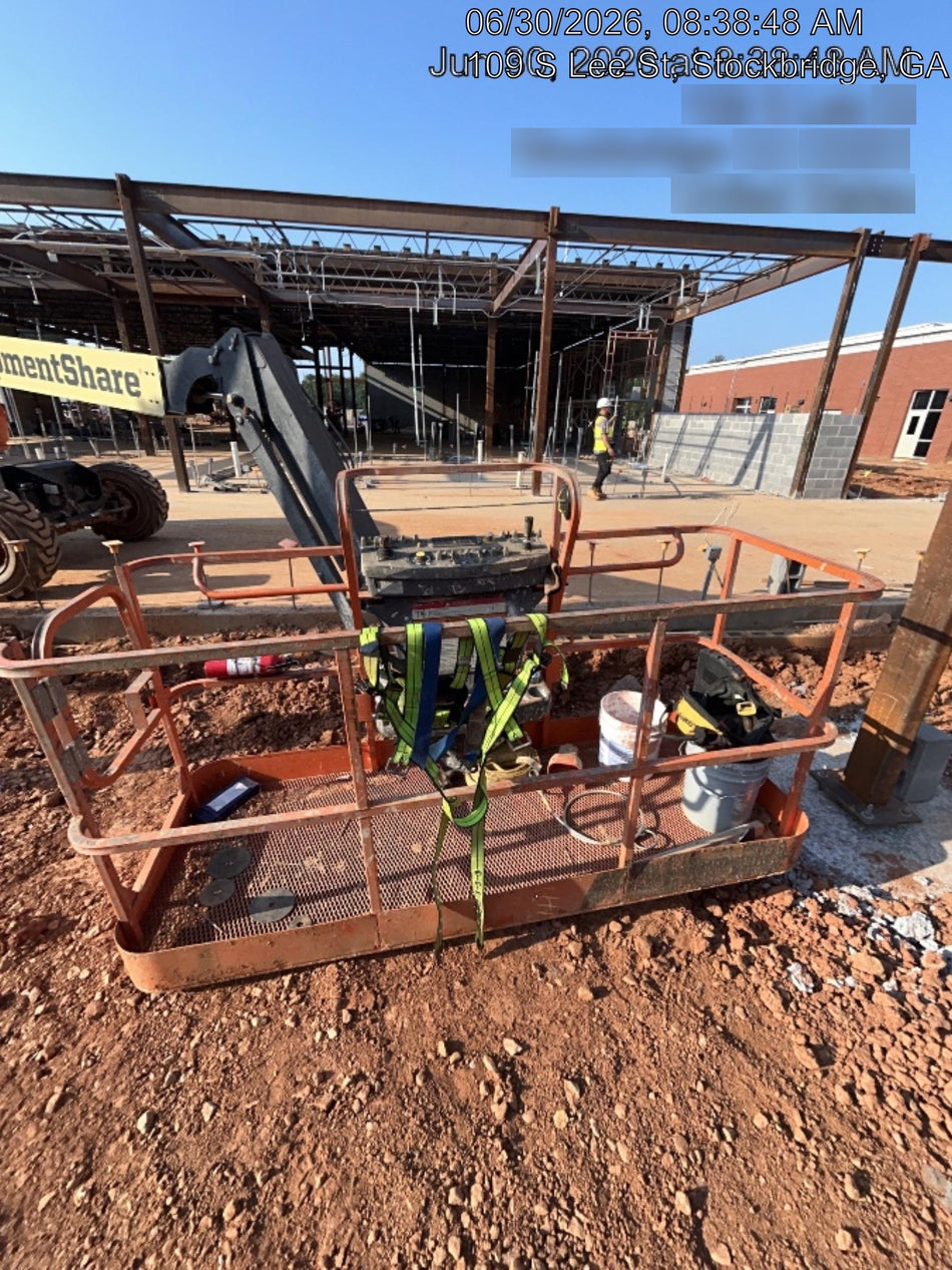 2023 JLG 460SJ