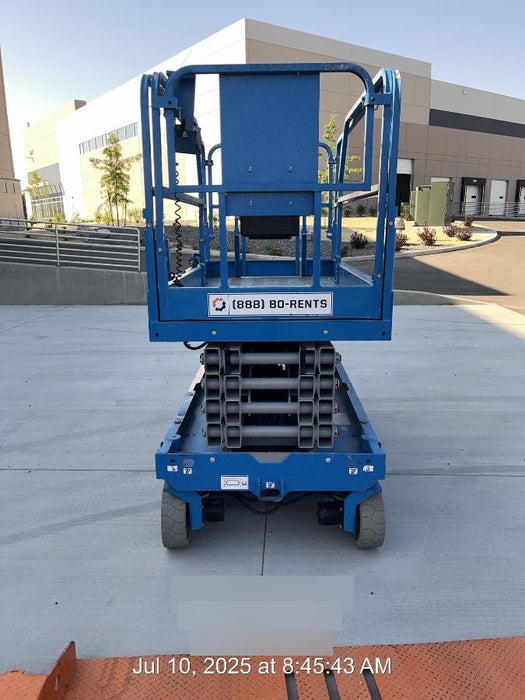 2020 Genie GS-3246 Standard, Folding full height swing gate, 800W Inverter