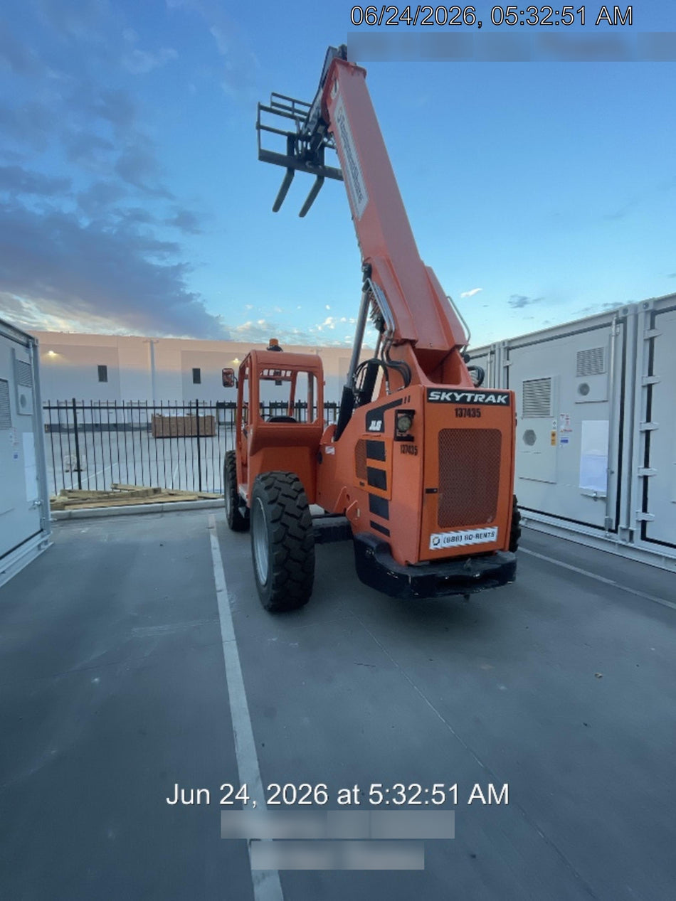 2021 JLG 6036
