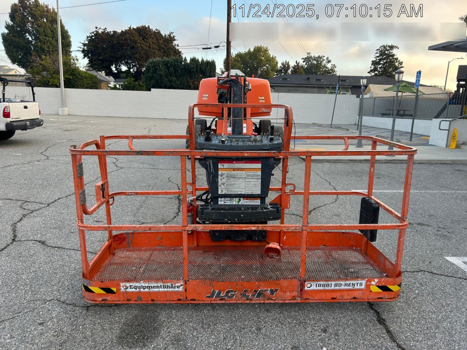2021 JLG 660SJ