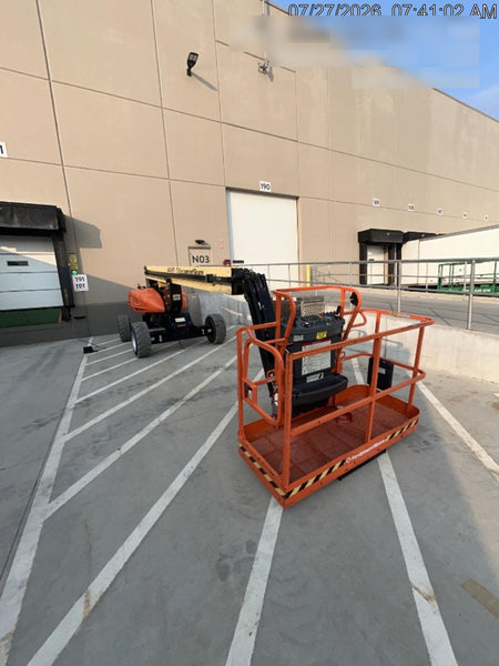 2023 JLG EC600SJ