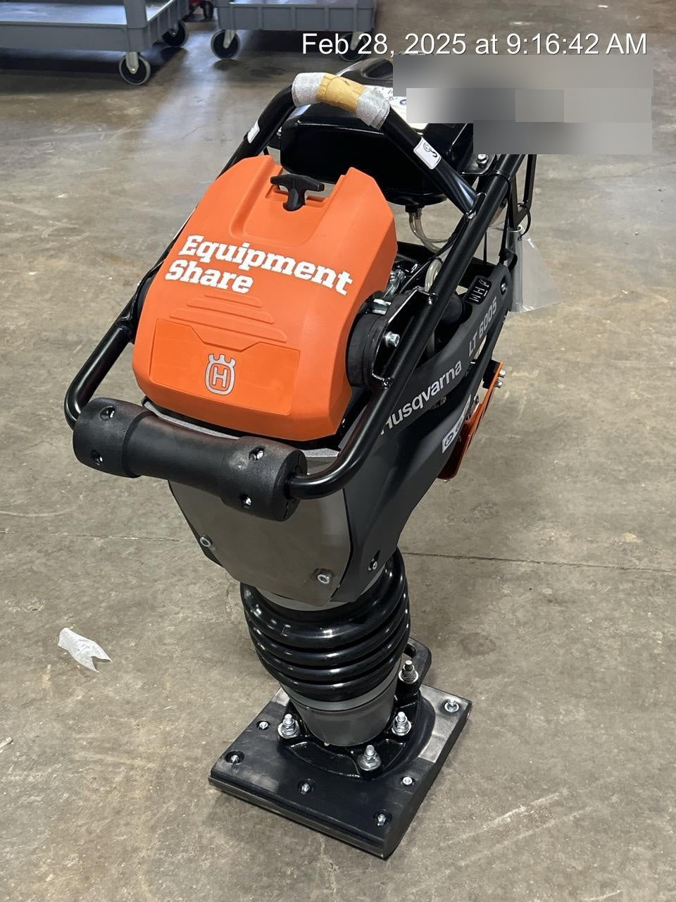 2025 HUSQVARNA LT6005