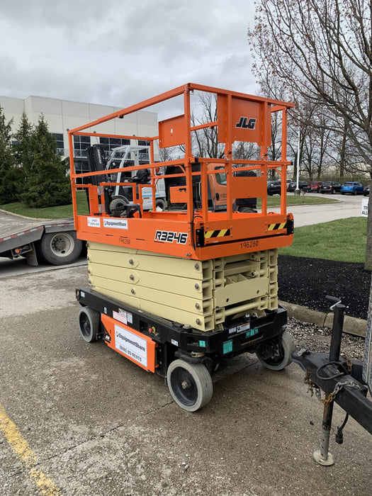 2021 JLG R3246