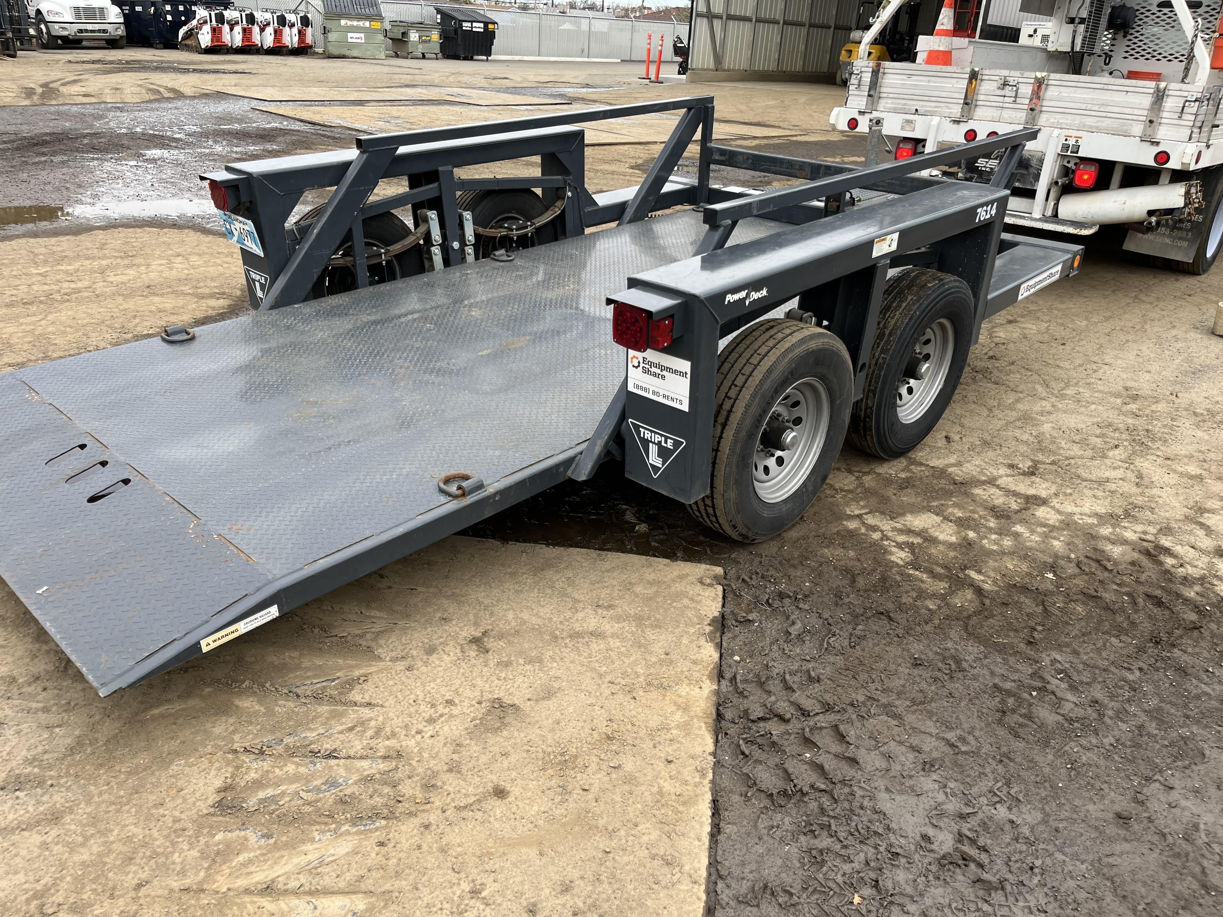 2019 JLG Triple L 7614