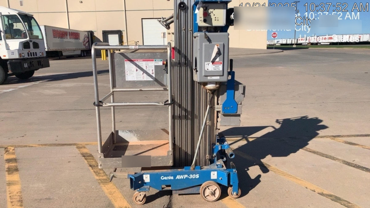 2018 GENIE AWP-30S