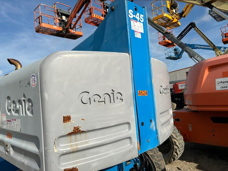 2017 GENIE S-45