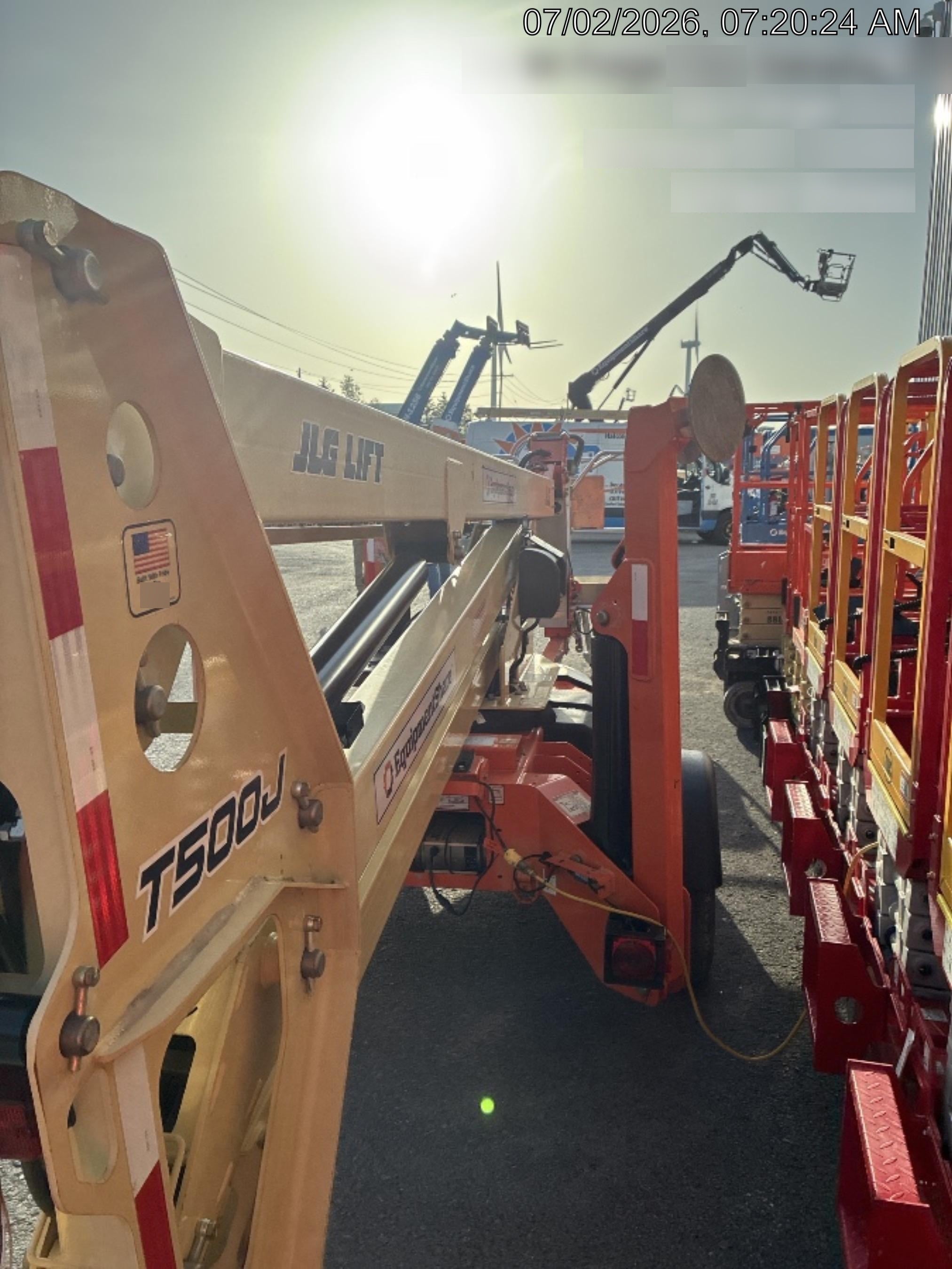 2021 JLG T500J