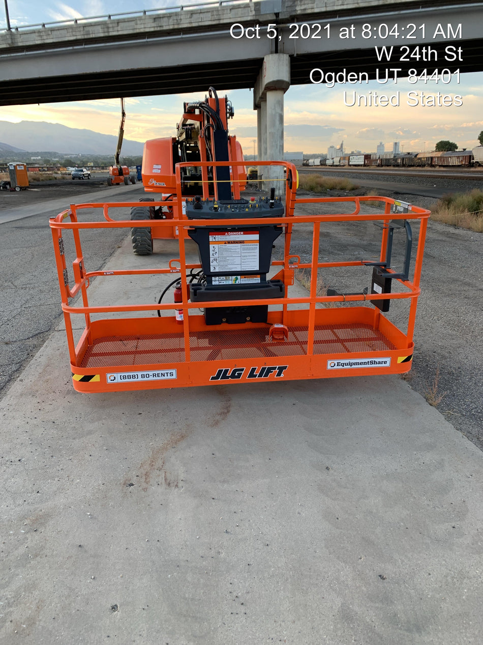 2021 JLG 660SJ