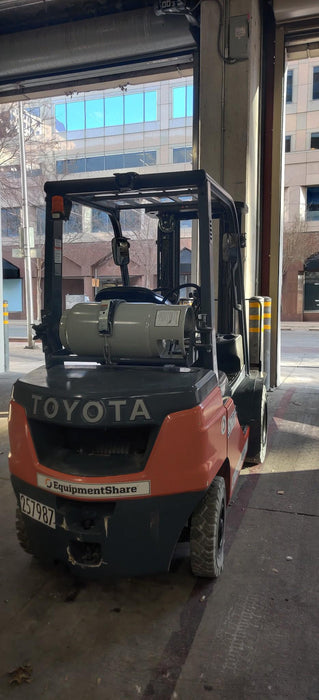 2022 TOYOTA 50-8FGU25