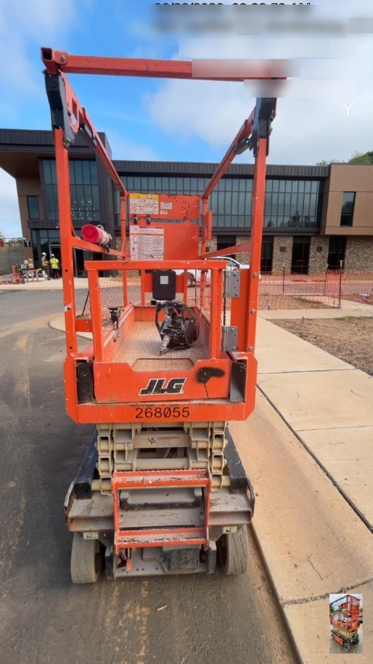 2022 JLG ES1932