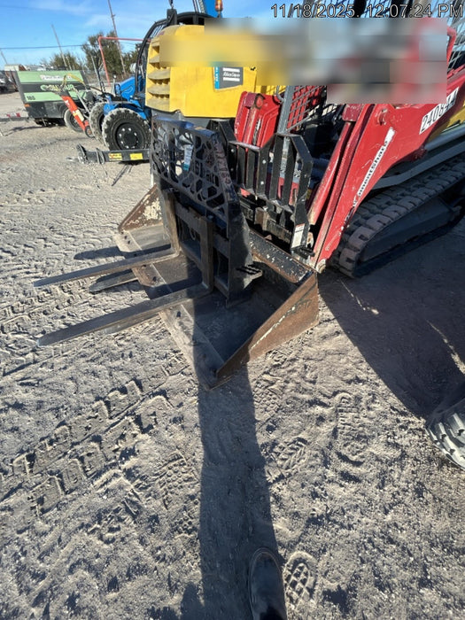 2020 PALADIN 48" Pallet Forks - Paladin