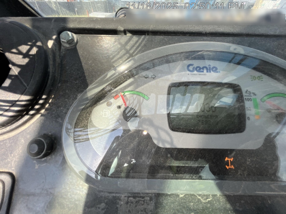 2018 Genie GTH-1056 Genie GTH-1056 w/Enclosed Cab w/HVAC, Work Lights, Solid Tires, Beacon, 60" Carriage and Forks