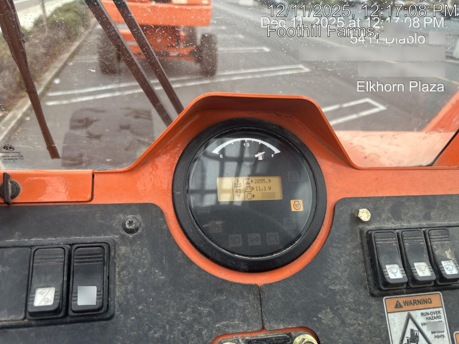 2020 Skytrak 8042 Cab/Heat/Air, Solid Tires, Work Lights, Beacon, Aux Hydraulics, Back up Alarm, Lifting Eye, ES Decals