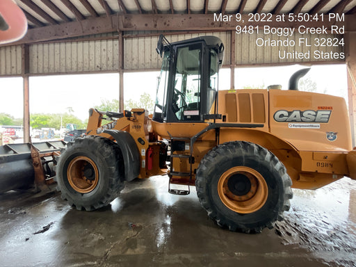 2016 Case 621F CLOSED CAB, JRB 416 STYLE HYD COUPLER