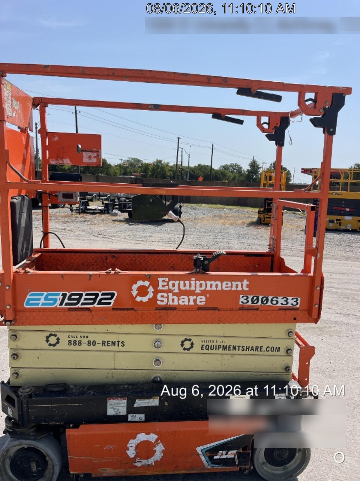 2023 JLG ES1932