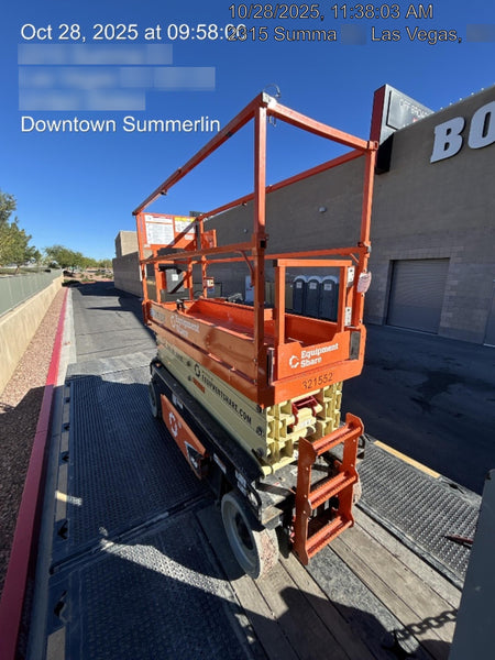 2023 JLG ES2632
