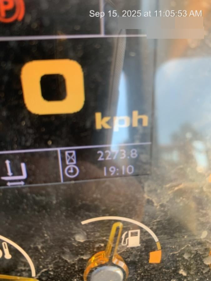 2022 JCB 512-56