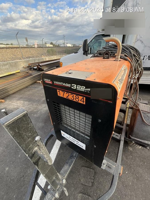 2021 Lincoln Electric Vantage 322 Vantage 322 Ready Pak 3 w/ Decals, ORANGE (includes trailer, cable rack, fender light kit) NO Telematics