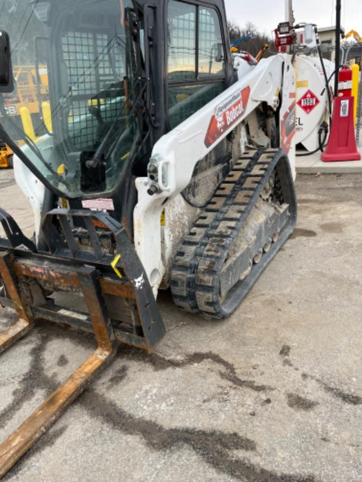 2023 Bobcat T62 68hp Doosan Diesel, Cab/Heat/Air, Rubber Tracks, Manual QC