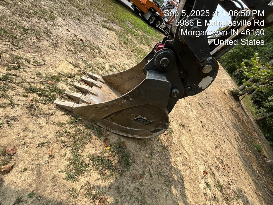 2025 JOHN DEERE 36" Bucket, Excavator 37,000 - 42,000 John Deere