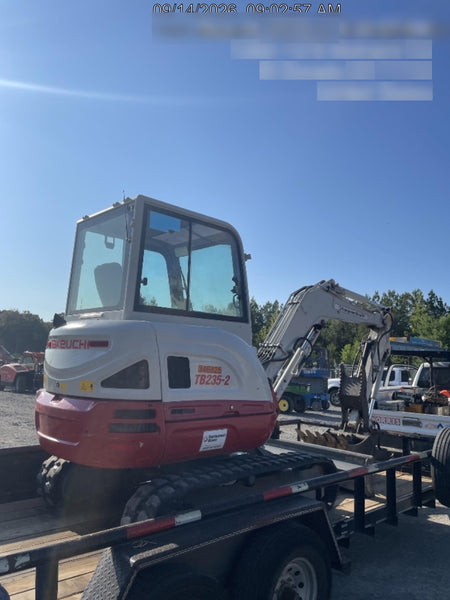 2023 TAKEUCHI TB235-2CR
