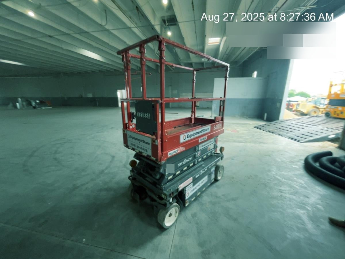 2021 SKYJACK SJ3219