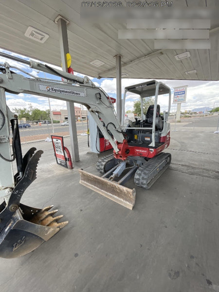 2023 TAKEUCHI TB235-2R