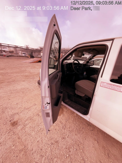 2025 CHEVROLET Express Van - Rental