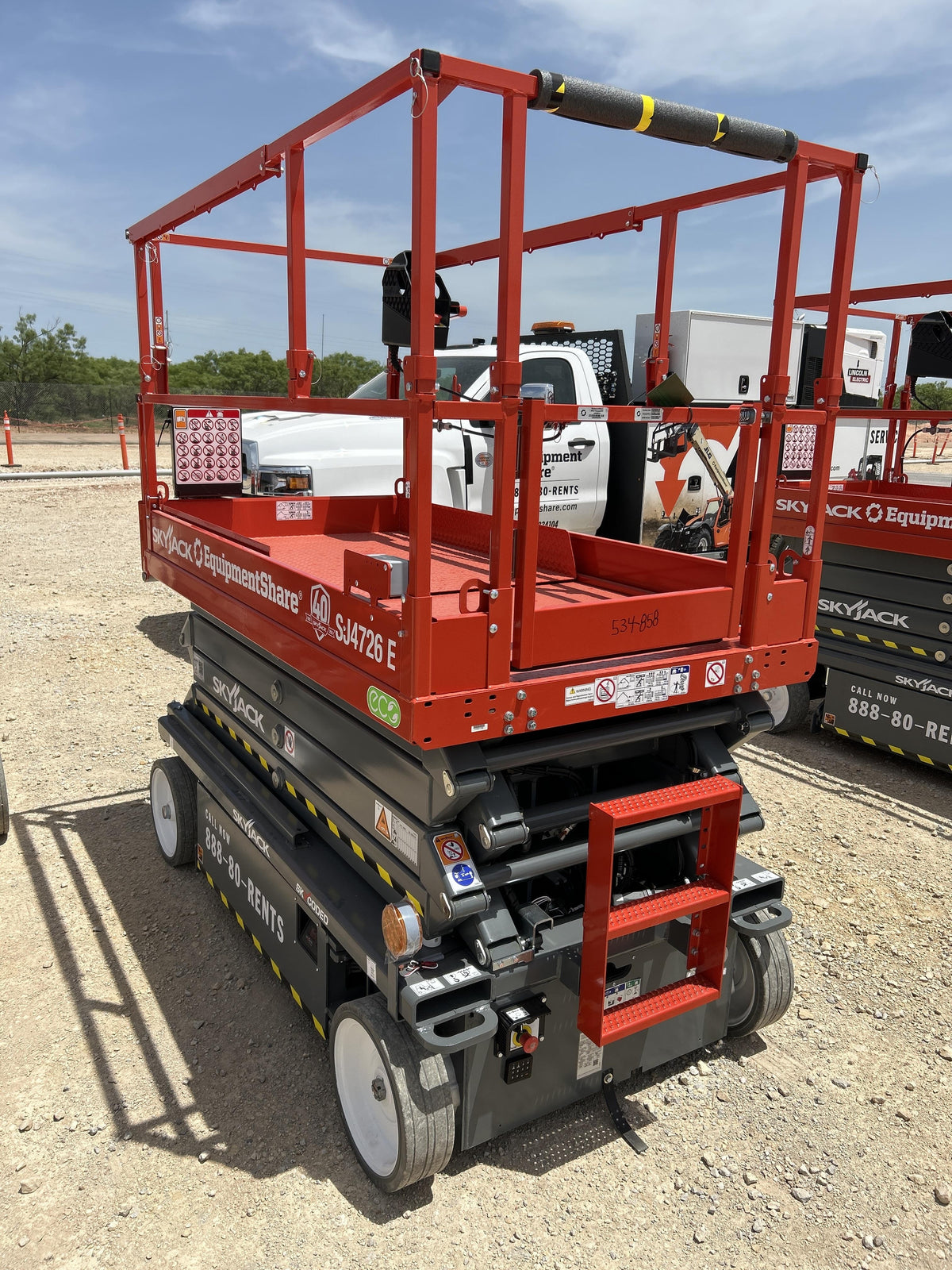 2025 SKYJACK SJ4726