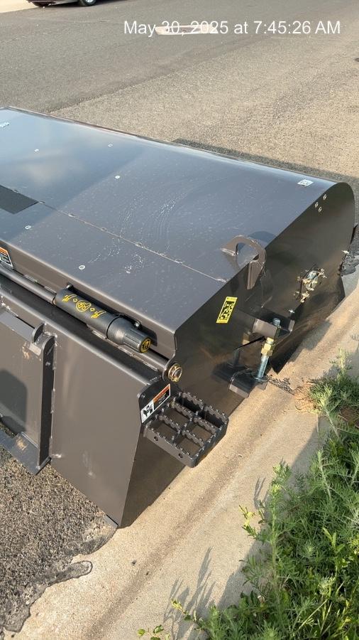 2025 PALADIN Sweepster SB72