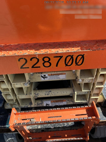 2022 JLG ES1932