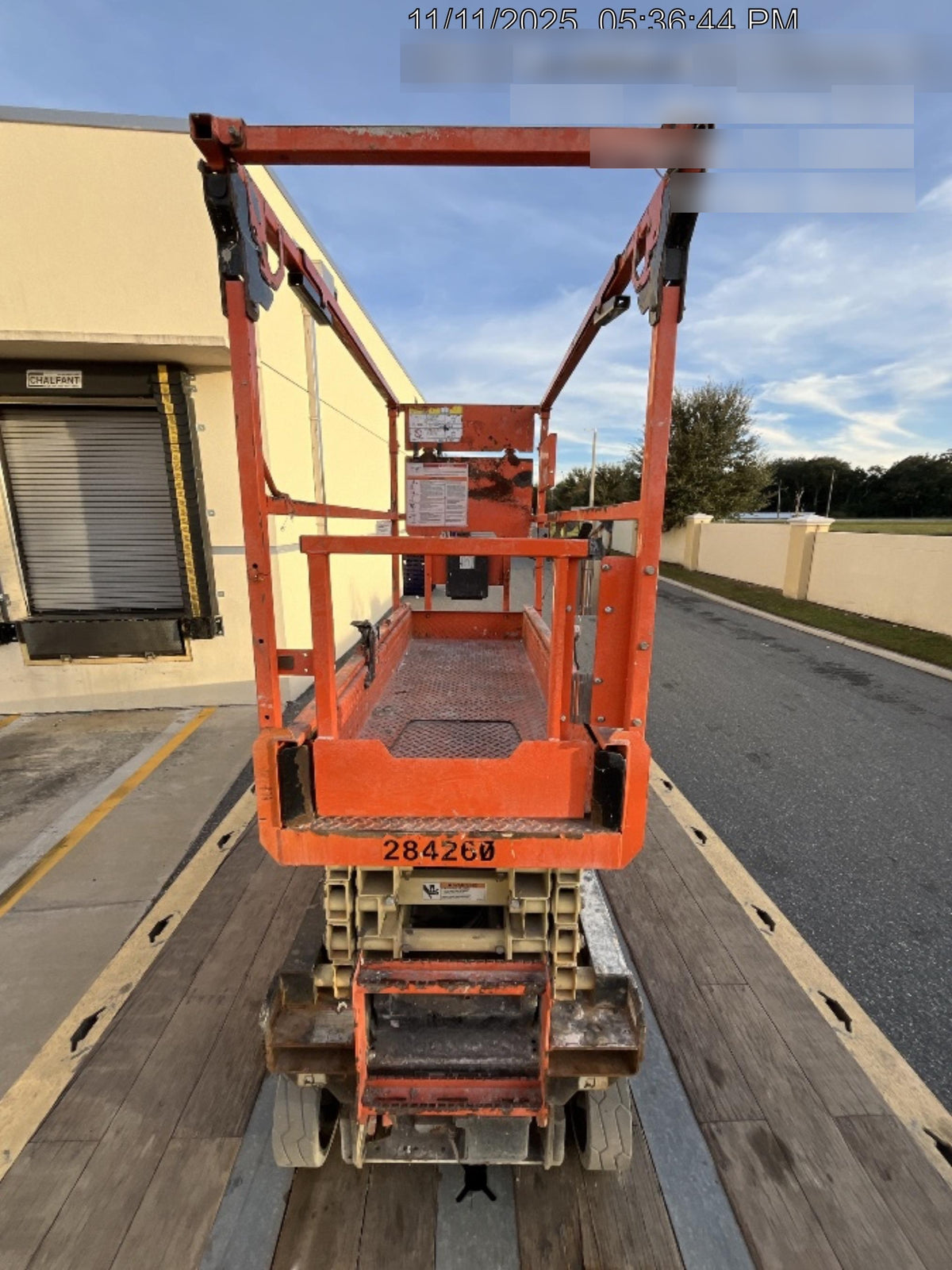 2022 JLG ES1932
