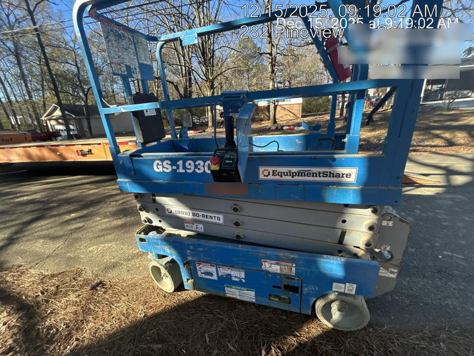 2020 Genie GS-1930 Fixed rails with chain entry gate - Pre A92.20