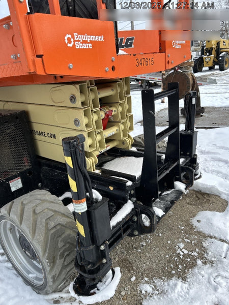 2023 JLG RT3369