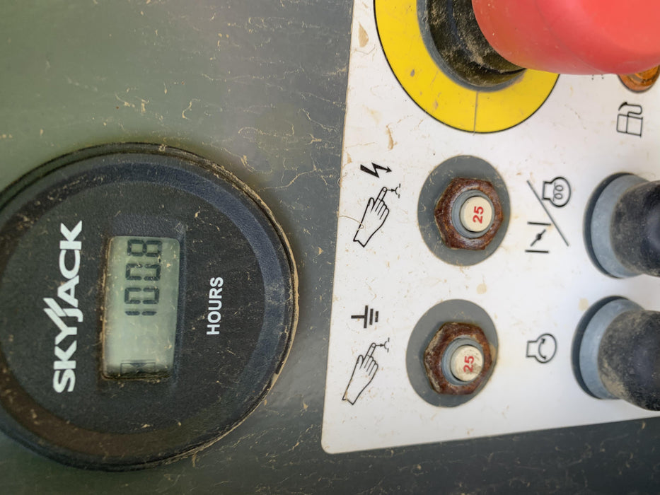 2019 SKYJACK SJ6832 RT